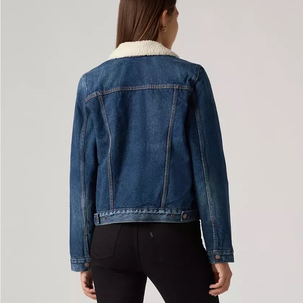 Levi's Women's Original Sherpa Trucker Jacket, Size S, Great Condition!! - Picture 2 of 11